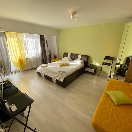 New Green Apartment Studio 1 Bukarest Kültér fotó